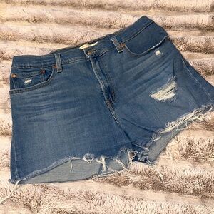Levi’s Denim High Rise Shorts Size 33